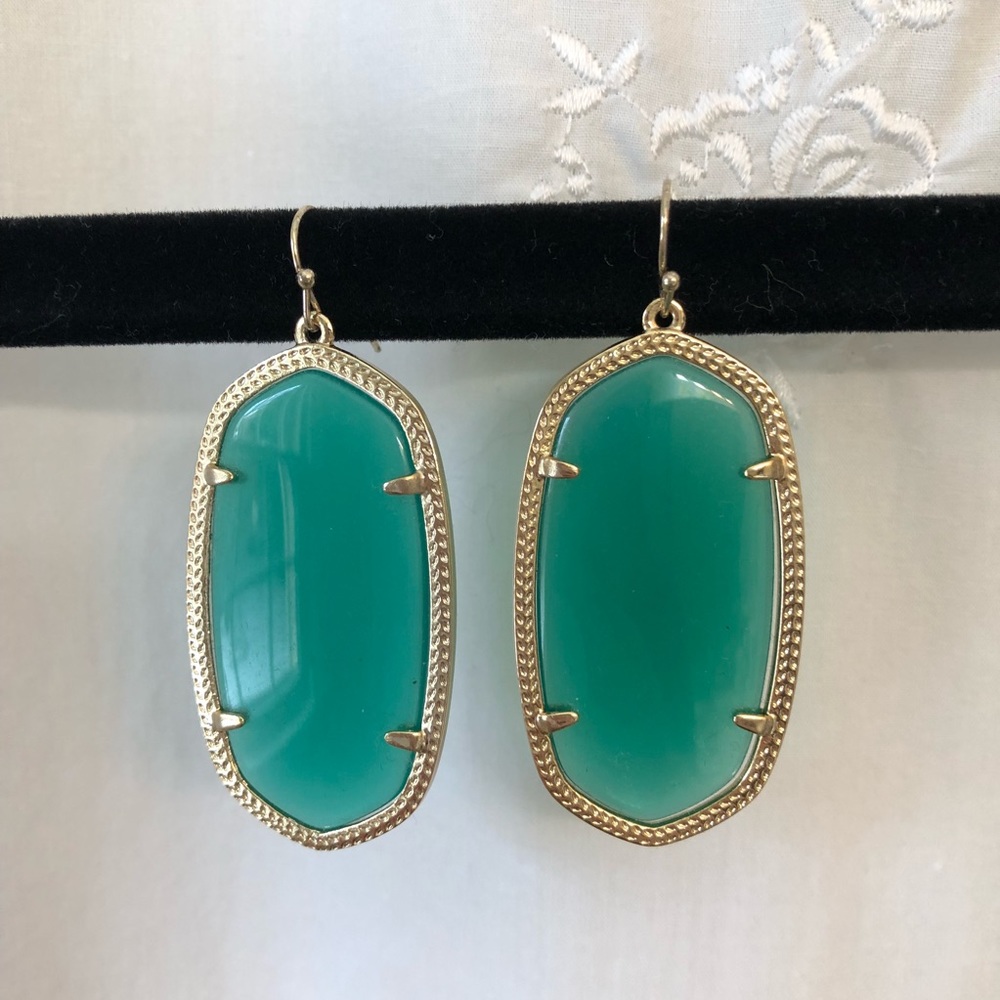 KENDRA SCOTT DANIELLE EARRINGS